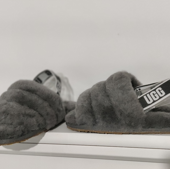 UGGs - Picture 2 of 4